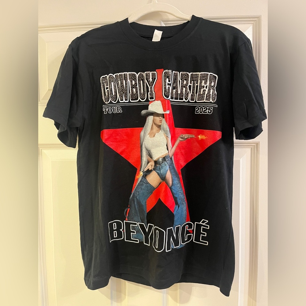 Cowboy Carter Graphic T-Shirt with Studded Design